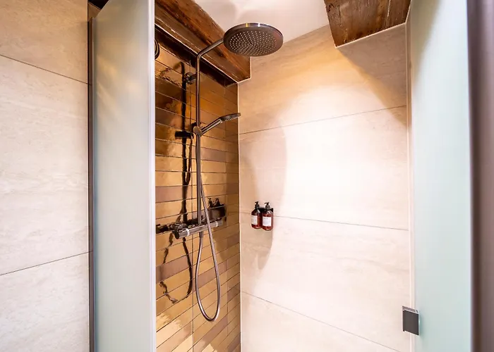 Mister Highland ホテル