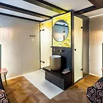 Mister Highland Hotell